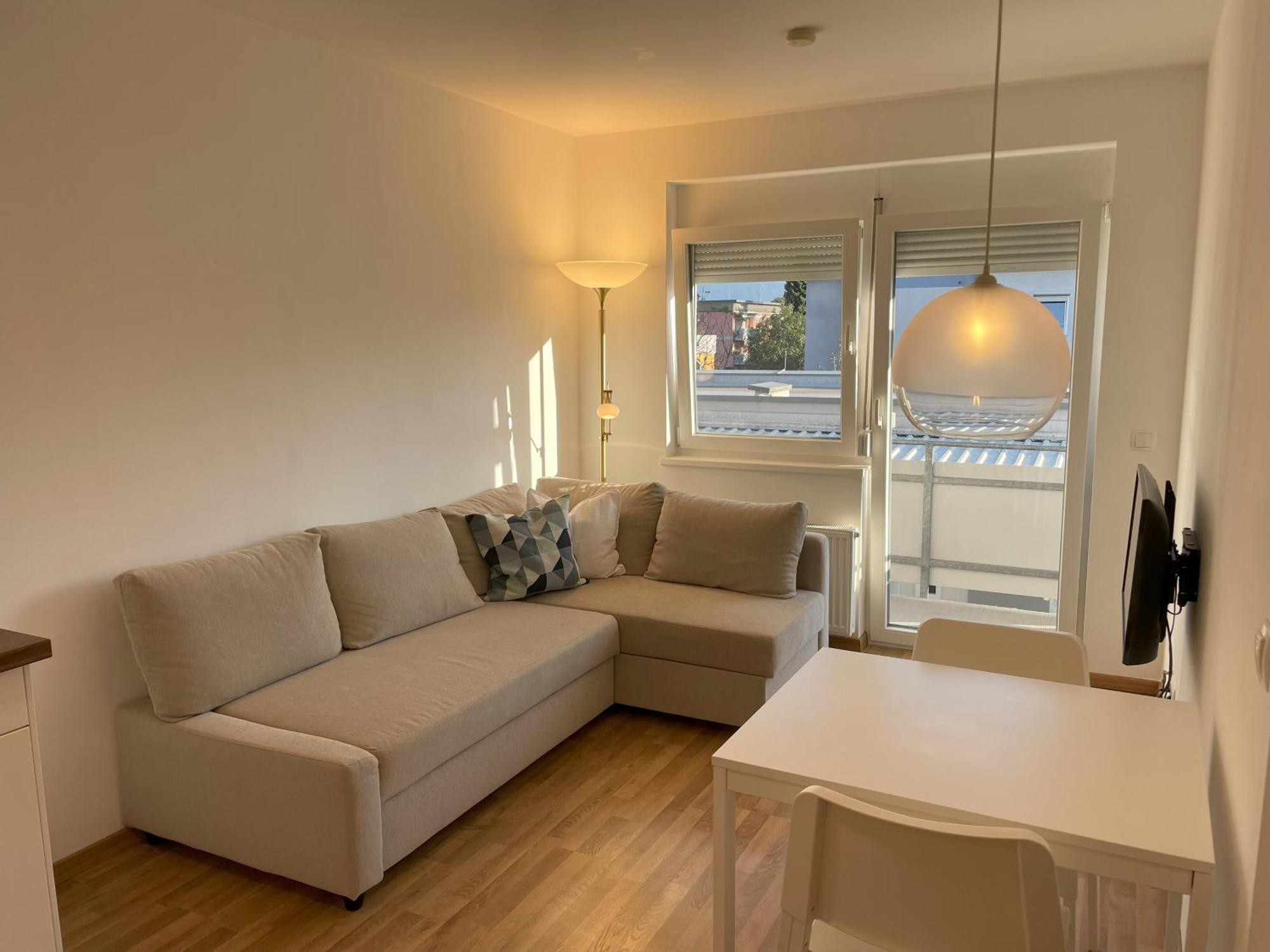 Holiday Suites Sankt Martin Klagenfurt am Woerthersee Exteriör bild
